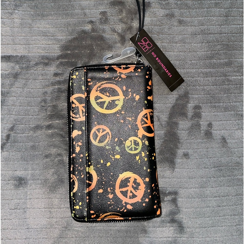 Sling Zippered Wristlet